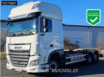 Caminhão transportador de contêineres/ Caixa móvel DAF XF 480