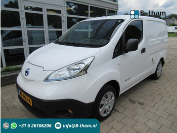 Furgão compacto NISSAN e-NV200