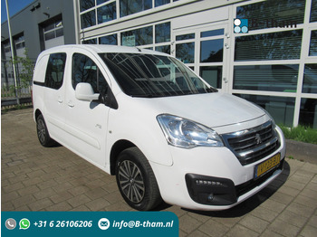 Furgão compacto PEUGEOT Partner