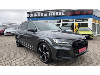 SUV AUDI