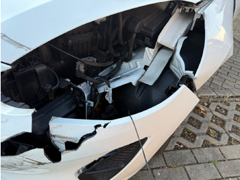 Automóvel Ford Fiesta Trend KLIMAA. TEMPOMAT SHZ SPURWECHSEL: foto 3