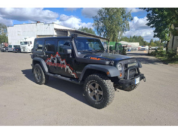 Automóvel JEEP