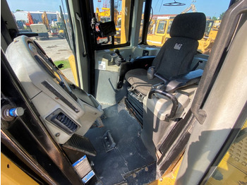 Buldôzer Caterpillar D6 T XL: foto 3