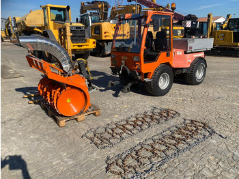 Veículo limpa-neves HOLDER