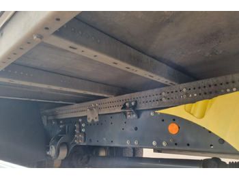 Caminhão com lona Iveco 120e25p centin asponda euro 6: foto 5