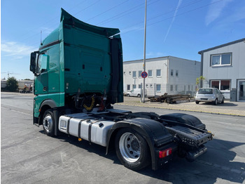 Tractor Mercedes-Benz Actros 1843 4x2 MEGA/Standheizung/ACC/2xTank/EU6: foto 4