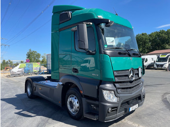 Tractor MERCEDES-BENZ Actros 1843