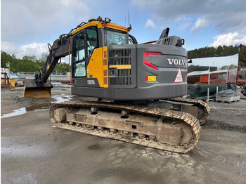 Escavadora de rastos VOLVO ECR235