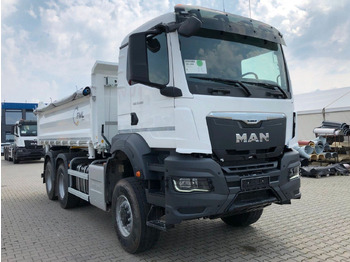 Caminhão basculante MAN TGS 33.480