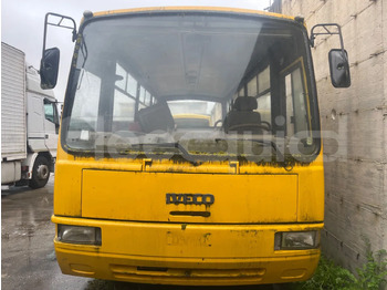 Autocarro escolar IVECO
