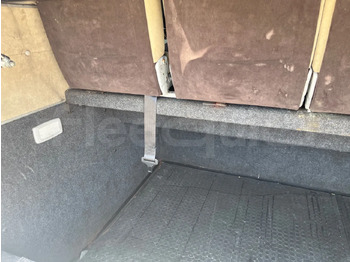 Micro-ônibus, Furgão de passageiros Iveco Daily: foto 4