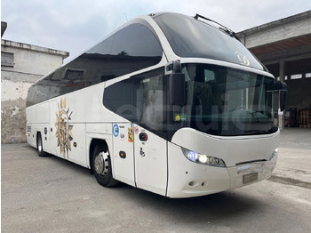 Autocarro NEOPLAN