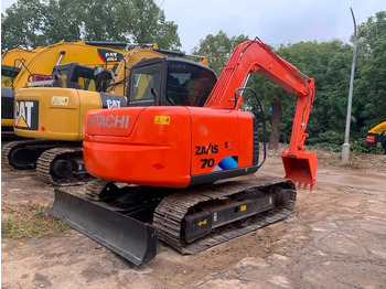 Escavadora de rastos HITACHI ZX70