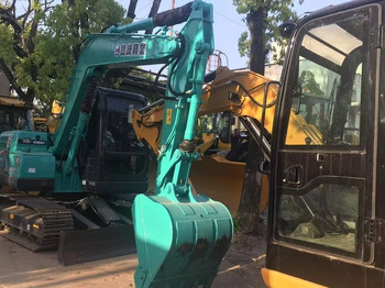 Mini escavadeira KOBELCO