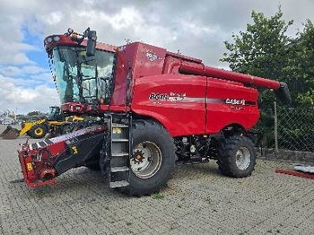 Ceifeira debulhadora CASE IH Axial-Flow