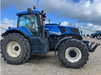 Trator NEW HOLLAND T8