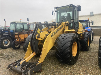 Carregadeira de rodas NEW HOLLAND