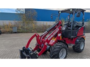 Carregadeira articulada