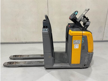 Order-picker JUNGHEINRICH ECE