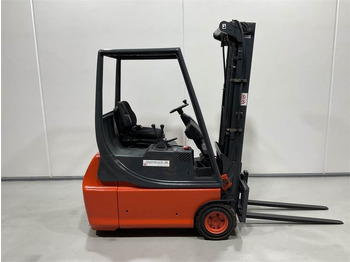 Empilhadeira elétrica LINDE E16