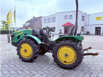 Trator Ferrari VIPAR F30L AR: foto 5