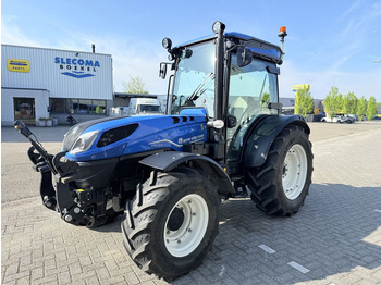 Trator NEW HOLLAND T4