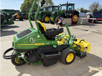 Cortador de grama John Deere 2750E Triplex mower: foto 5