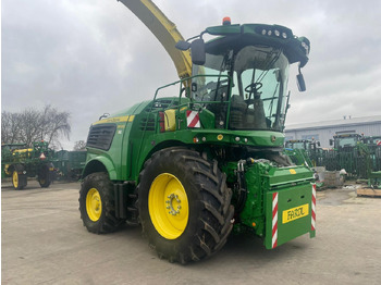 Picadora de forragem automotriz JOHN DEERE