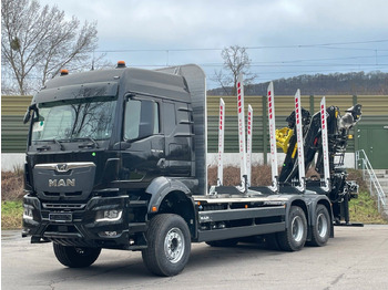 Caminhão florestal MAN TGS