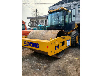 Compactador XCMG XS263J