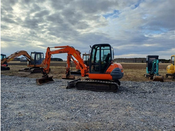 Locação de Case CX50 kallistajalla  Case CX50 kallistajalla: foto 3