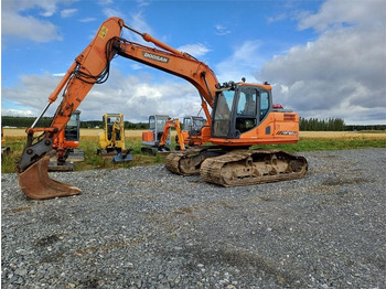 Escavadora de rastos DOOSAN DX160