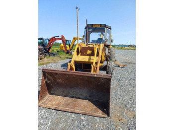 Retroescavadeira Massey Ferguson 50B traktorikaivuri: foto 4 Retroescavadeira Massey Ferguson 50B traktorikaivuri: foto 4