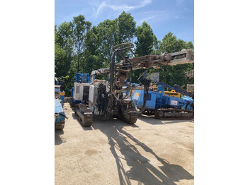 Máquina de perfuração