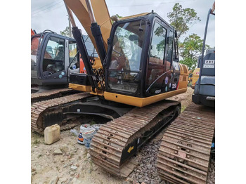 Escavadora de rastos CATERPILLAR 325D2: foto 5
