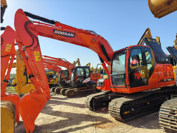 Escavadeira DOOSAN DX150: foto 2