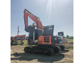 Escavadora de rastos HITACHI ZX200: foto 2 Escavadora de rastos HITACHI ZX200: foto 2