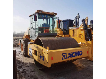 Compactador XCMG XS223J