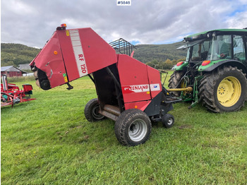 Máquina para produção de feno