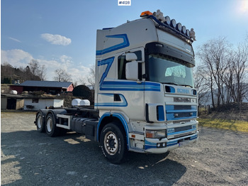 Caminhão polibenne SCANIA R144