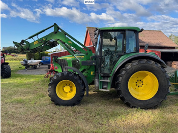 Trator JOHN DEERE 6220
