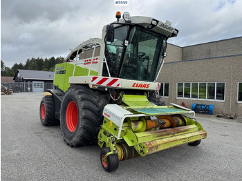 Máquina para produção de feno CLAAS Jaguar 870