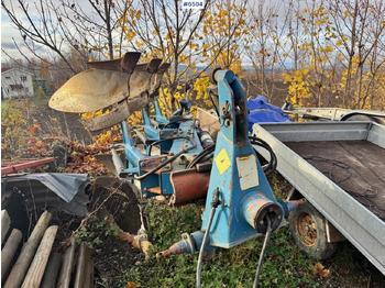 Maquina para lavrar a terra