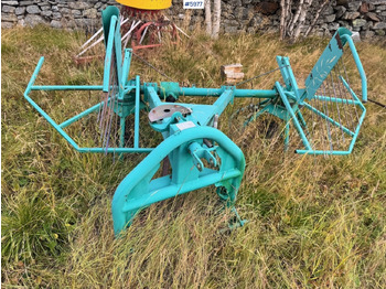 Máquina para produção de feno