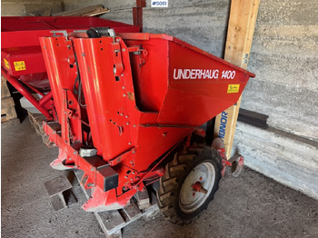 Maquina para lavrar a terra KVERNELAND