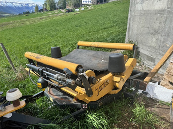 Máquina para produção de feno