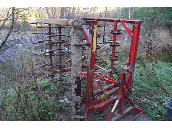 Maquina para lavrar a terra Väderstad harrow 3,4 M: foto 2