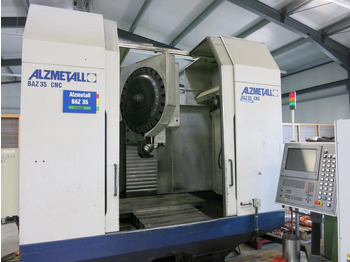 Centro de maquinação CNC