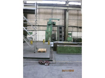 Máquina para metais