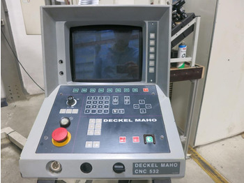 Centro de maquinação CNC
